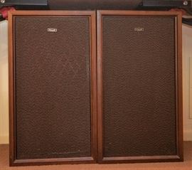 Coral BX-1201 speakers