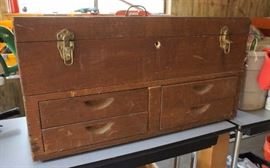 Carpenter chest