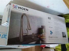 Unused Bath Fixtures