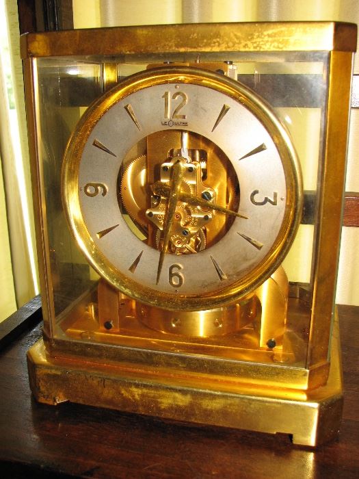 LeCoultre atmospheric clock