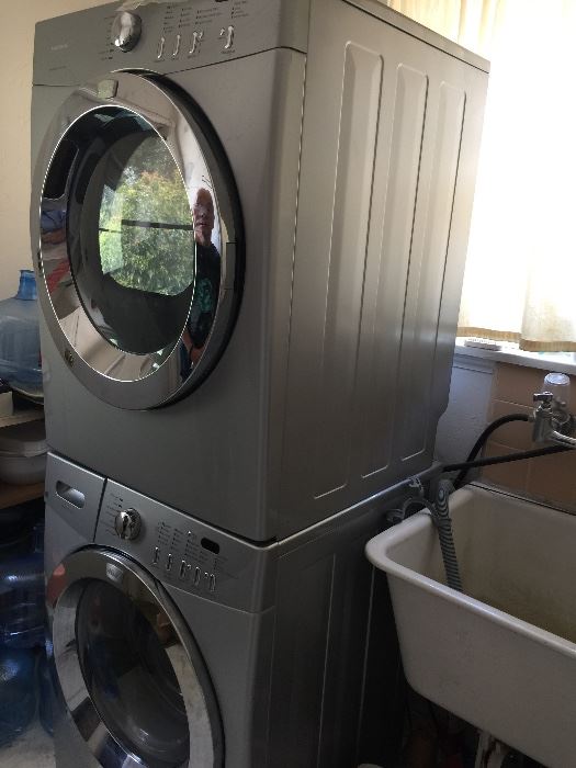 Frigidaire Affinity stacking washer & dryer $1,200