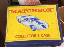 MATCHBOX CASE AND CARS