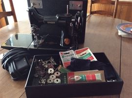 Feather Weight Singer