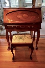Small 1 drawer Queen Ann Style Secretary with oval inlay 