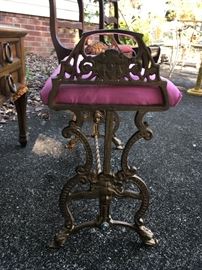 Side view of vanity bench