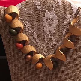 unique beaded necklace