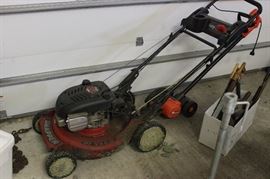 SNAPPER HIGH LIFT SELF PROPELLED MOWER