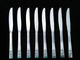 Community International Silverplated Knives