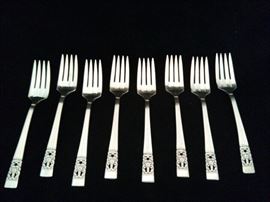 Community International Silverplated Dinner Forks