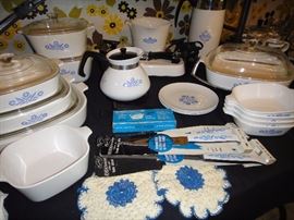 Cornflower corning ware 