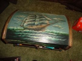 Trunk with painted top