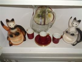 1956 Ceramic Kangaroos - featured in "Pulp Fiction"