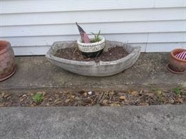 Cement outdoor décor - boat
