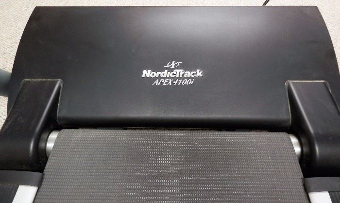 NordicTrack Apex4100i Treadmill