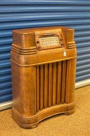 1946 Philco Model 46-480