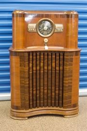 Zenith 1940 Model 8S463