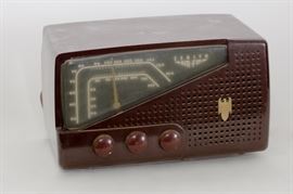 Zenith 1949 Model 7H91Z Tabletop AC Radio
