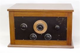 Melco 1923 Kit Tabletop Battery Radio
