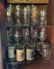 beer steins & glasses
