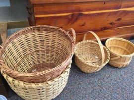more split Oak baskets