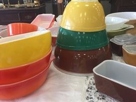 Vintage Pyrex, Fireking, and Jadite