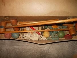 Indoor -outdoor croquet set