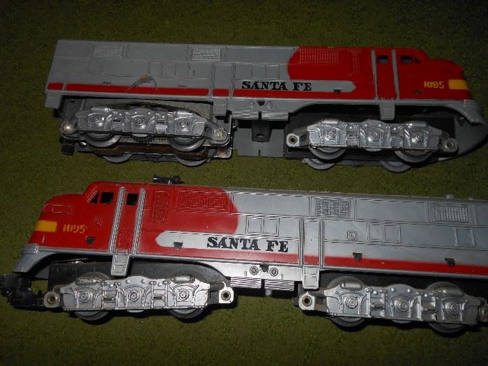 2 Santa Fe 1095 engines