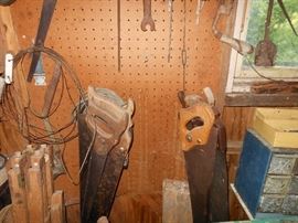 Hand saws