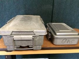 2 V. Locking Utensil Tools Sterilizer Trays
