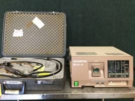 Retails Used $800 Olympus CLE-10 OES Endoscopic Halogen Light Source With Olympus OSF Endoscope Fiber Sigmoidoscope Flexible Endoscopy & Case - Super Condition - Scope Missing 38 Fibers
