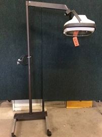 Single Head Stellar Surgical Exam Light On Mobile Stand Examining Medical High Intensity Illumination
