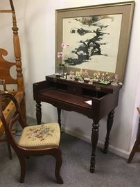 Piano desk and chair