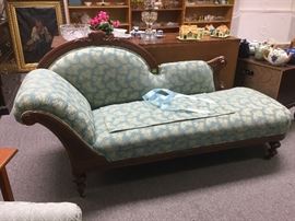 Fainting sofa (Victorian)