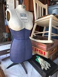 Vtg dress form