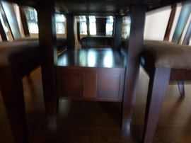 Dining room table and 6 chairs neutral colors