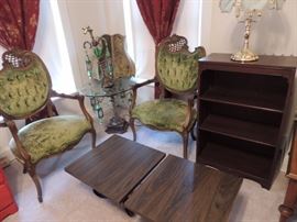 mod 70's room of finds