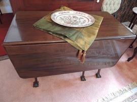 mahogany paw foot drop leaf table