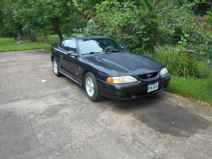 1998 Ford Mustang   111k miles 