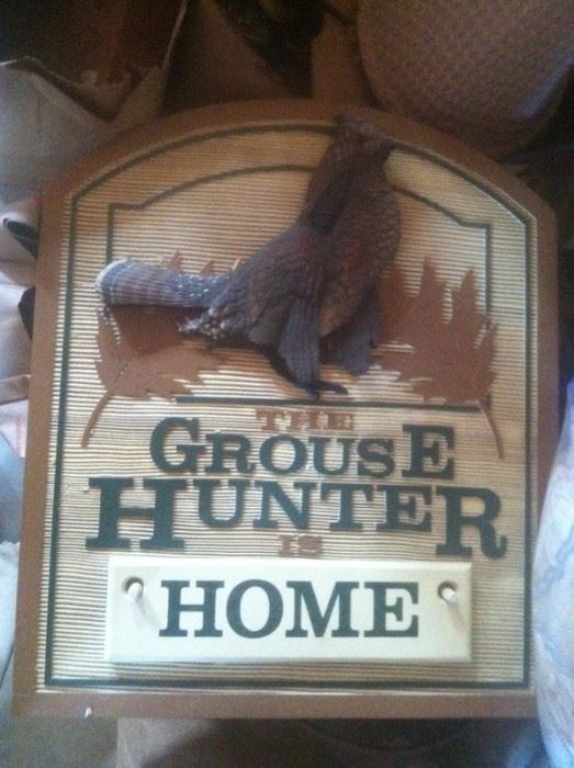 Grouse hunter sign