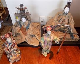 MHE004 Beautiful Oriental Dolls and Porcelain Figurines