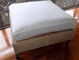 MHE008 Rattan Ottoman on Wheels