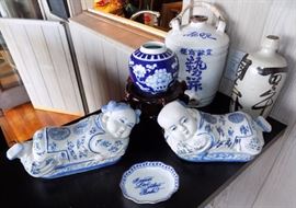 MHE022 Oriental Ceramic Pieces Buddha's, Jars More