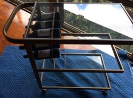 MHE052 Liquor or Wine Rack on Wheels