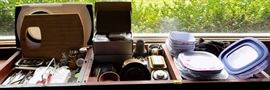 MHE071 Huge Assorted Kitchen Ware Lot