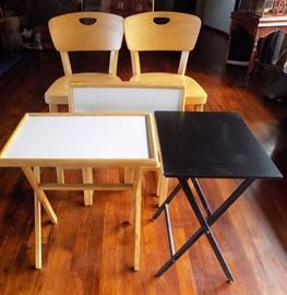 MHE072 Set of Wooden Bar Stools & Four Folding Tables