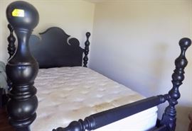 MHE105 Simmons Beauty Rest Mattress & Black Wood Frame