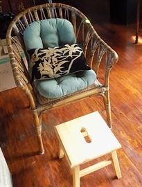 MHE110 Bamboo Chair, Stool and Lamp