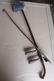 MHE152 Vintage Chinese Musical Instrument