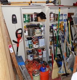 MHE284 Grab Bag Household Tools & Supplies Lot