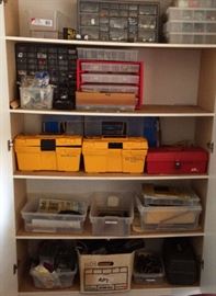 MHE294 Another Mystery Household Lot